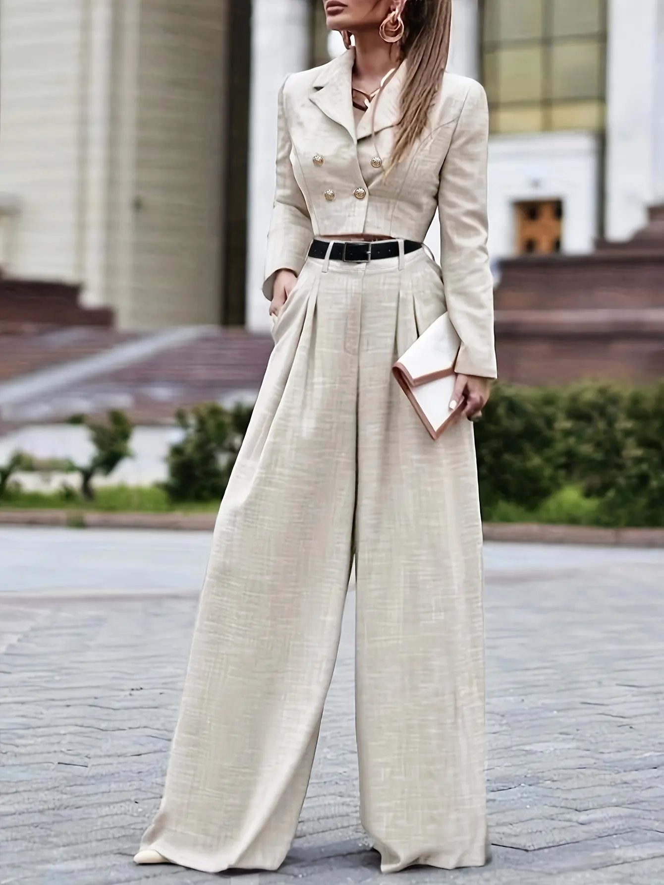 Elegant Monochromatic Set - The power of elegance MollyBoo
