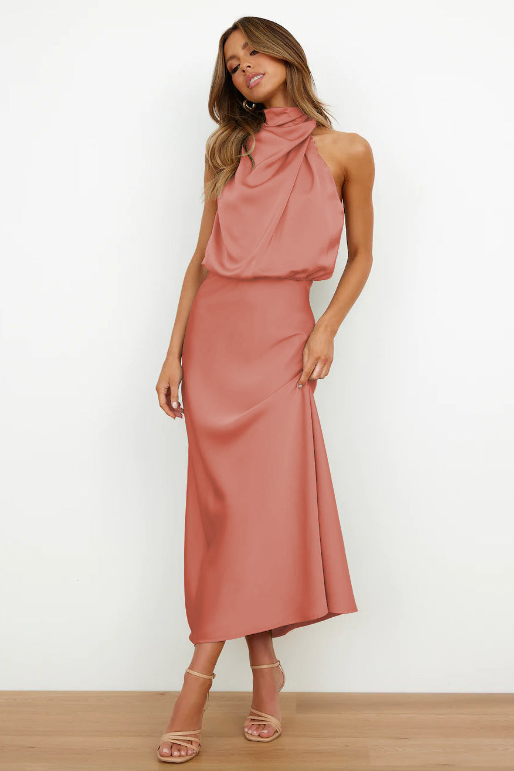 Carlina – Robe Longue Satinée