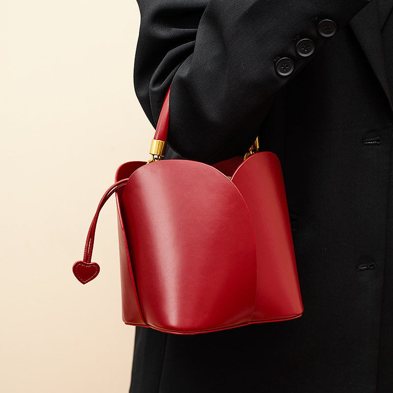 Willow Bucket Handbag LUXBAG
